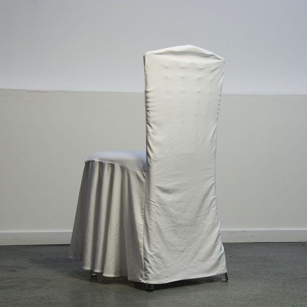 Location Housse de Chaise Lycra Blanche Juponnée, sans accroche