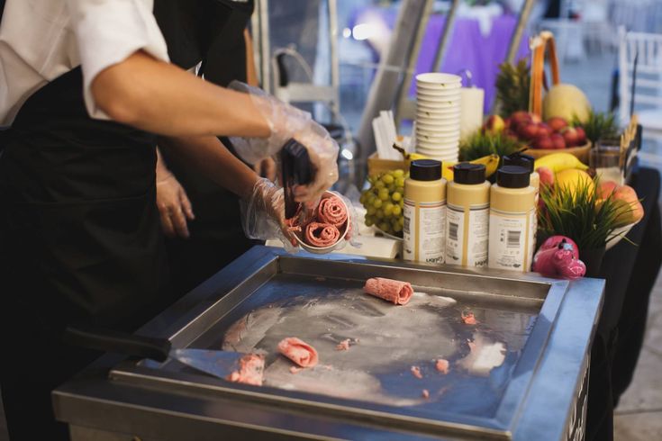 Lyon Deco : Location ICE ROLL / Plancha Glacée pour tous vos événements