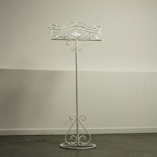 pupitre fer forge blanc
