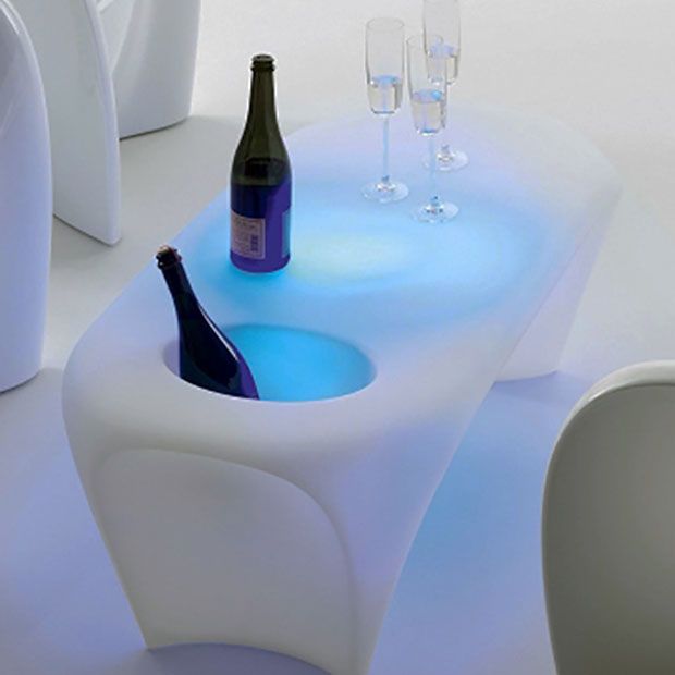 Location Table Basse Pure Lumineuse