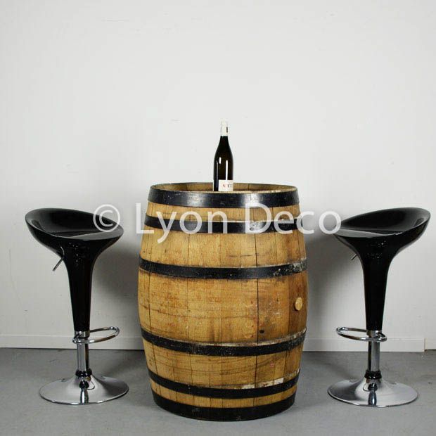tonneau de vin + tabouret réglable noir
